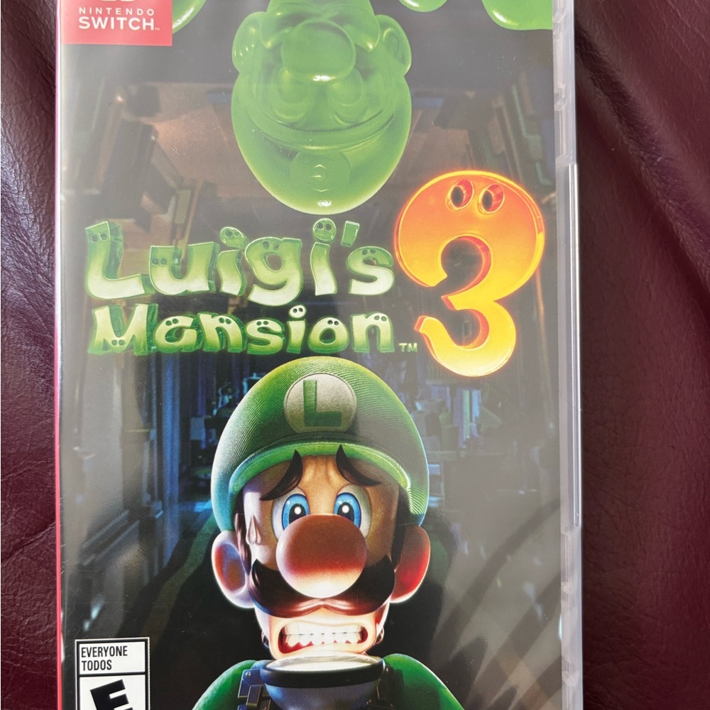 Nintendo Switch Luigi's Mansion 3 - Green and Black